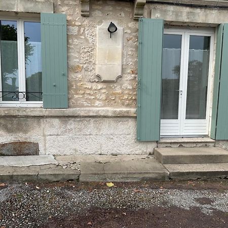 Appartement T2 Renove Proche Des Arenes à Saintes Extérieur photo