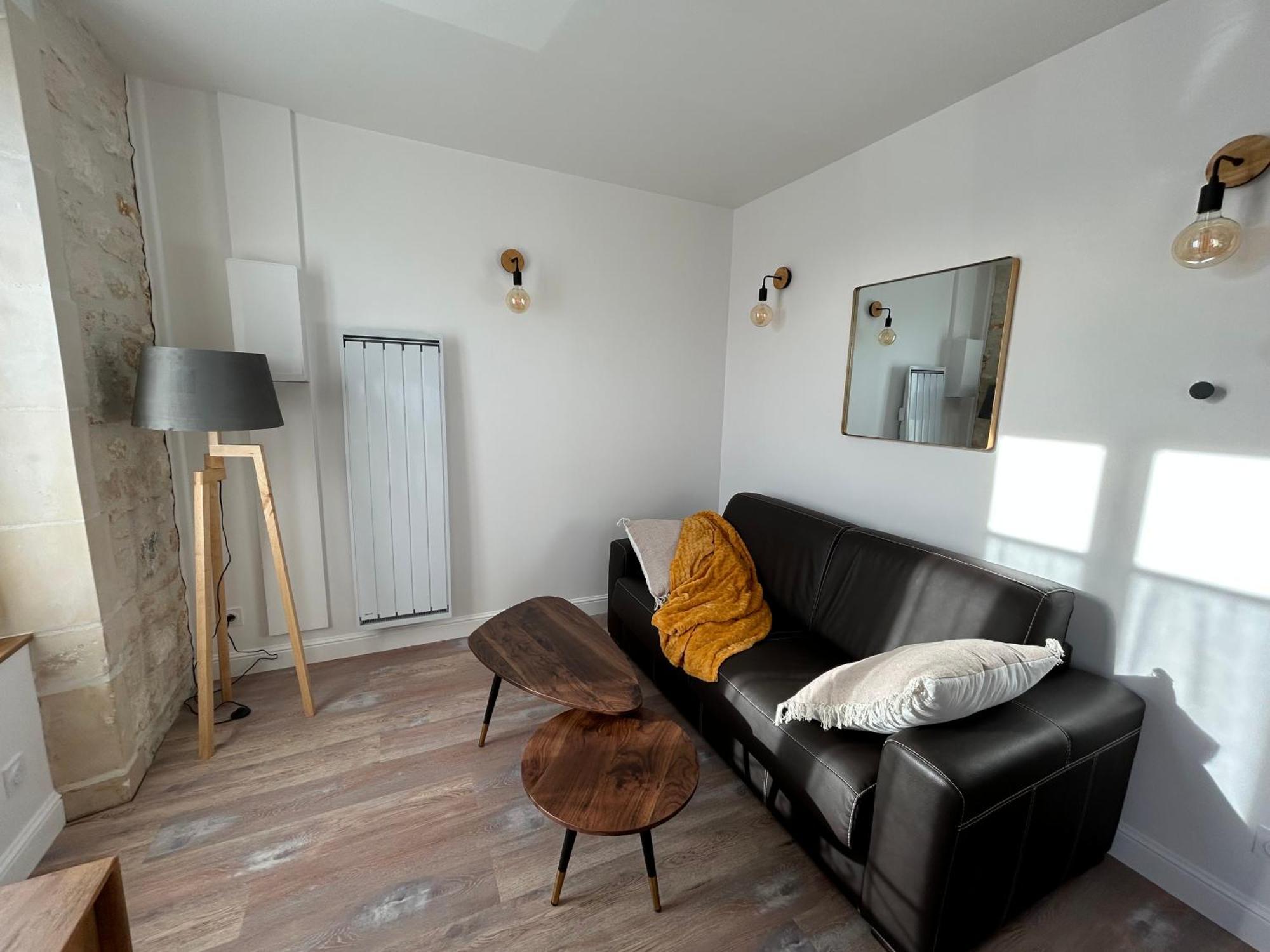 Appartement T2 Renove Proche Des Arenes à Saintes Extérieur photo