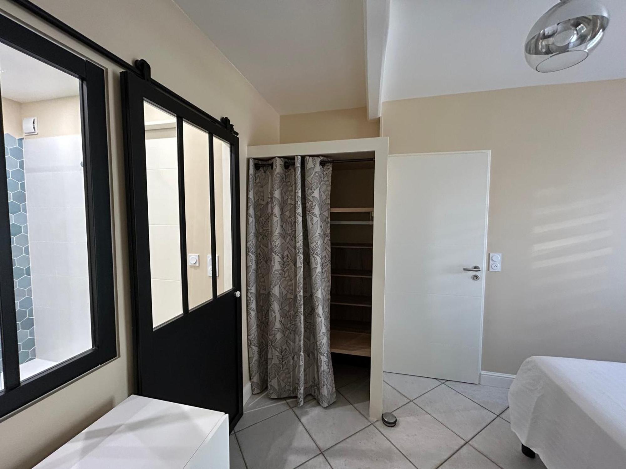 Appartement T2 Renove Proche Des Arenes à Saintes Extérieur photo